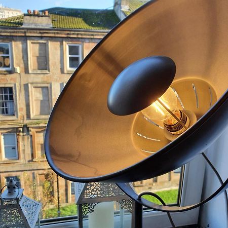 Cosy 3 Bedroom Flat In City Centre Glasgow Bagian luar foto